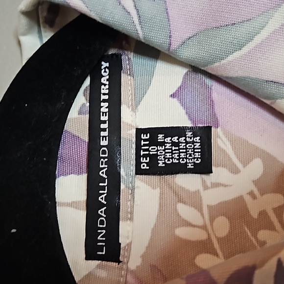 Floral button up shirt - Picture 3 of 5